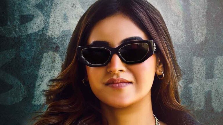 Track List Revealed From Baani Sandhu’s Upcoming EP ‘5 Diamonds’!